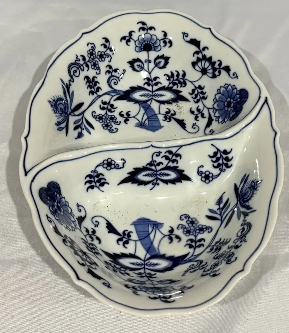 Vintage Blue Danube Blue Onion Pattern Divided Oval Serving Bowl 11”